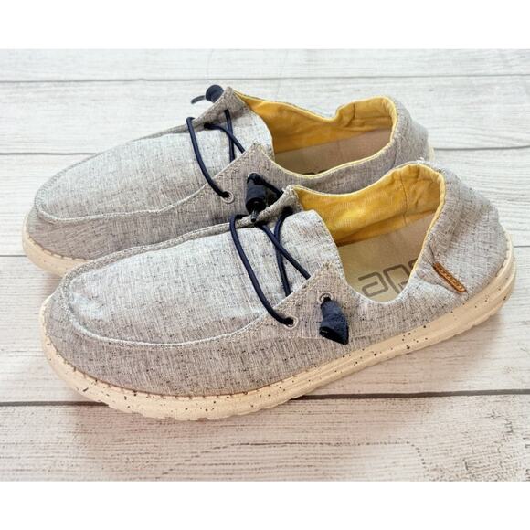 Hey Dude Shoes - Hey Dude Women’s Wendy Chambray White Blue Slip On Shoes Size 11